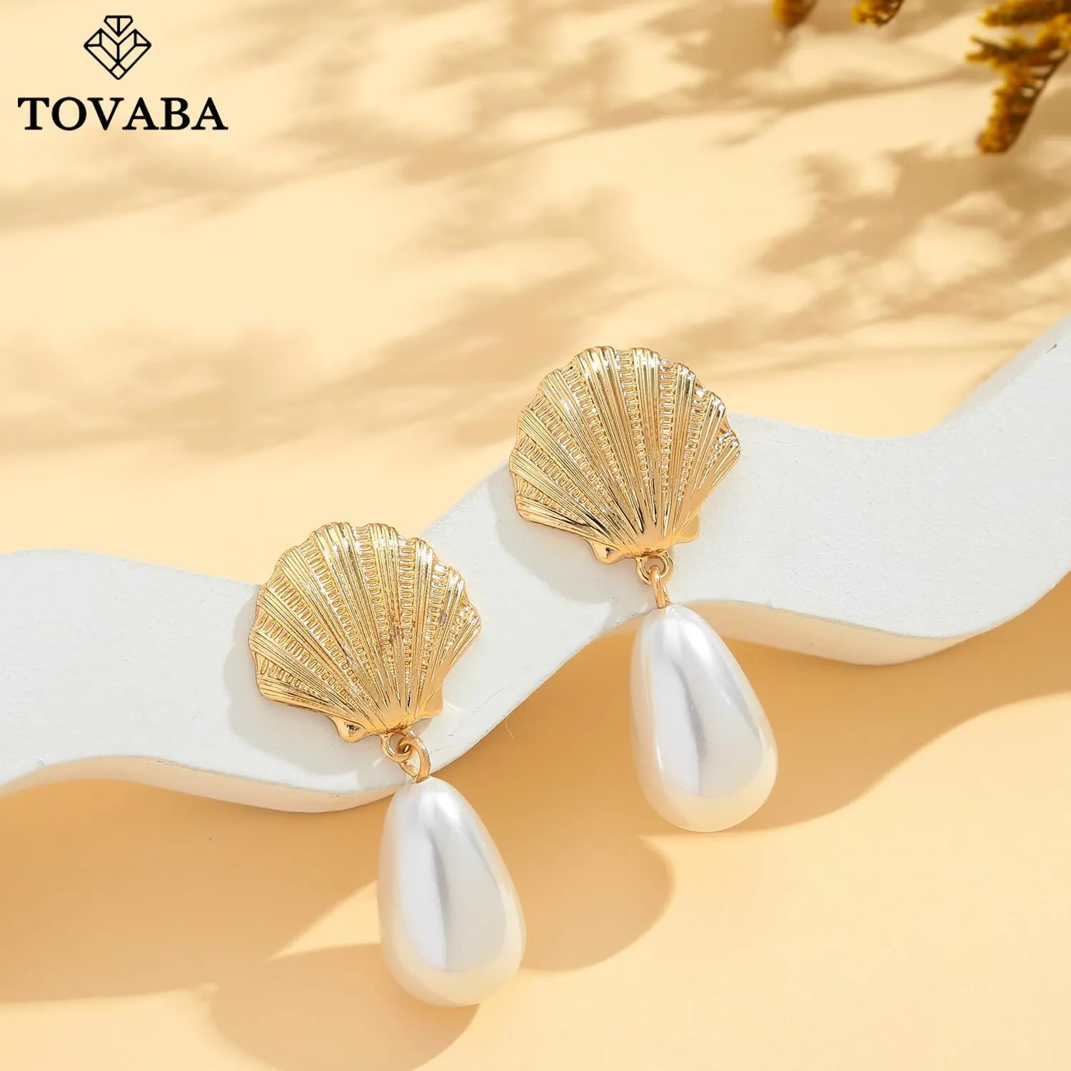 Gold Starfish Earrings for Women Beach Ocean Style Trendy Shell Dangle Earrings for Vacation Chunky Seashell Studs Hypoallergenic Statement Summer Jewelry