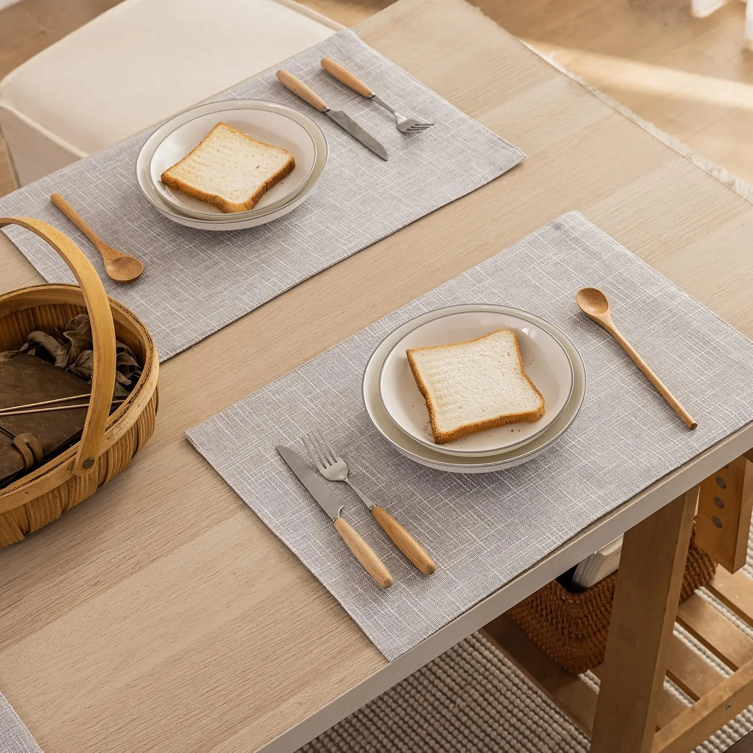 Kevin Textile Burlap Linen Placemats Set of 6 Heat Resistant Dining Table Place Mats Washable Kitchen Table Mats for Dinning Party Holiday Indoor Outdoor, 13 x19 inches, Grey White