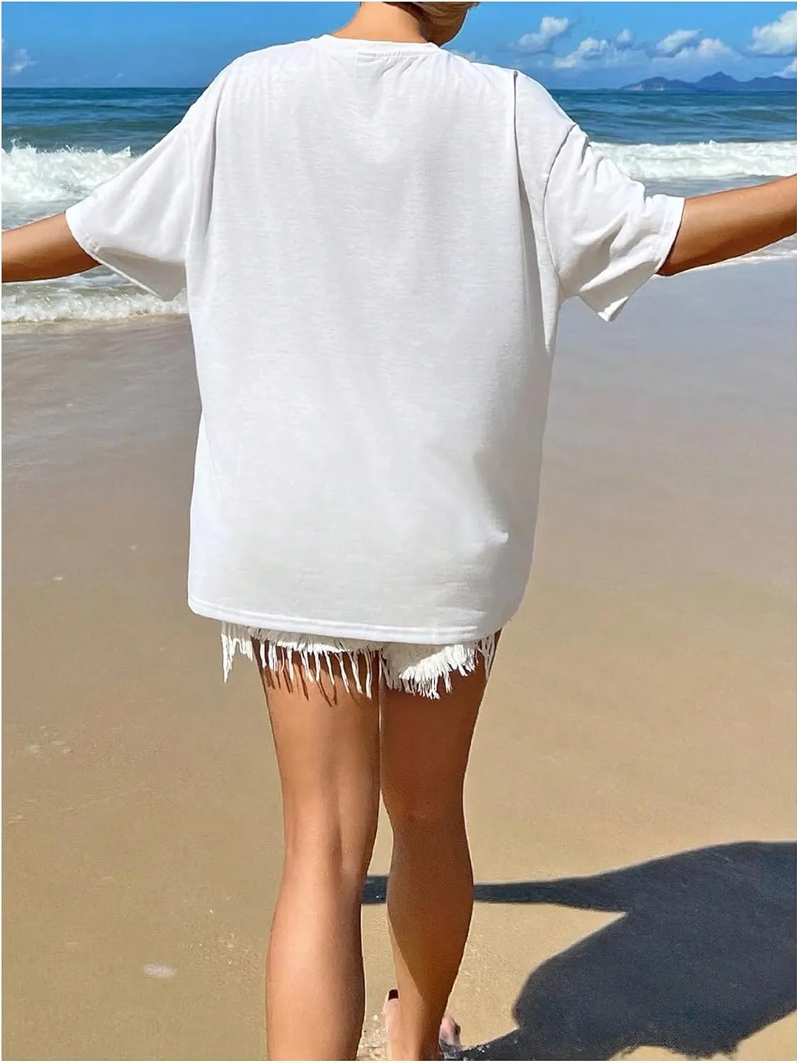 Verdusa Women's Summer Oversized Cute Shirt Graphic Print Short Sleeve Tunic Tops Casual Loose Drop Shoulder Crew Neck Tee